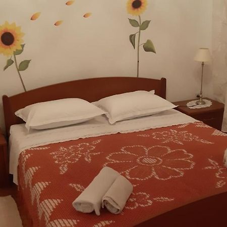 ילסה Apartman Bogdan מראה חיצוני תמונה